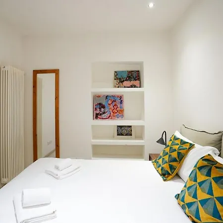 Amedeo House 公寓
